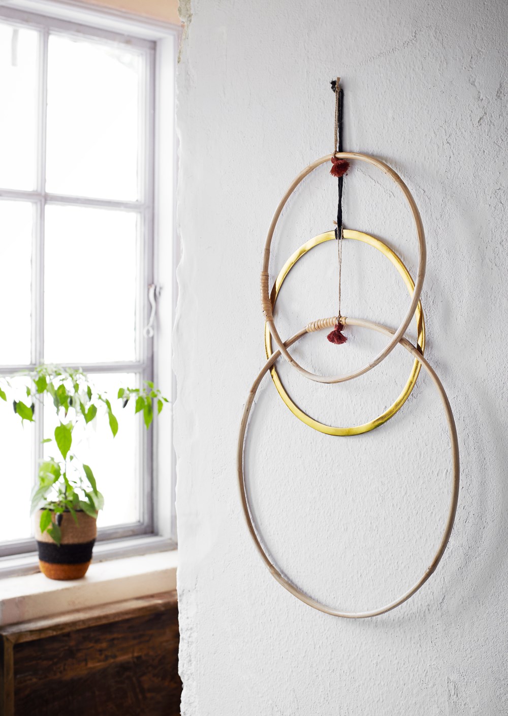Madam Stoltz 30cm Bamboo Decorative Hanging Ring