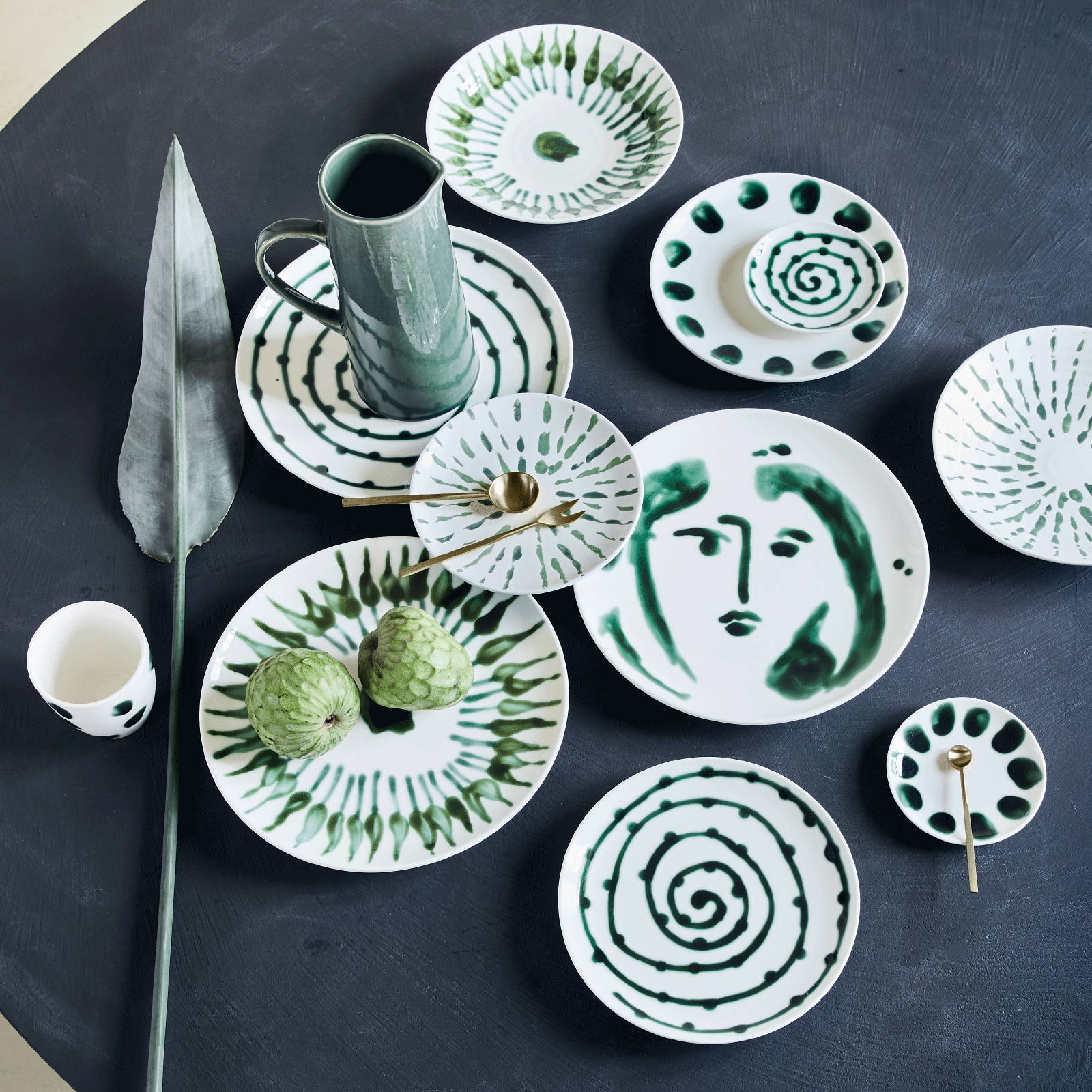Cake Plate Arts & Craft Sparks