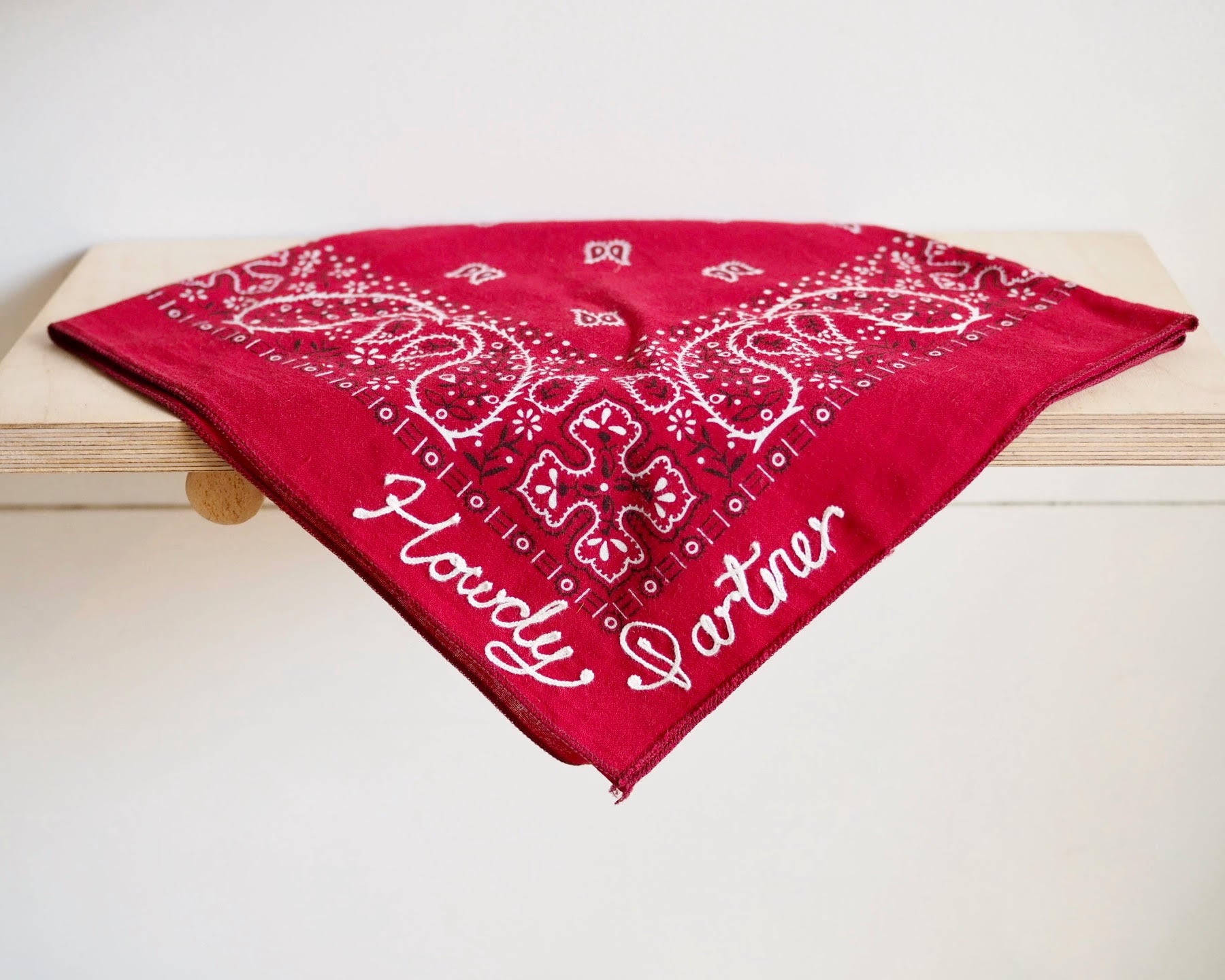 Red Howdy Partner Chain Stitched Bandanas