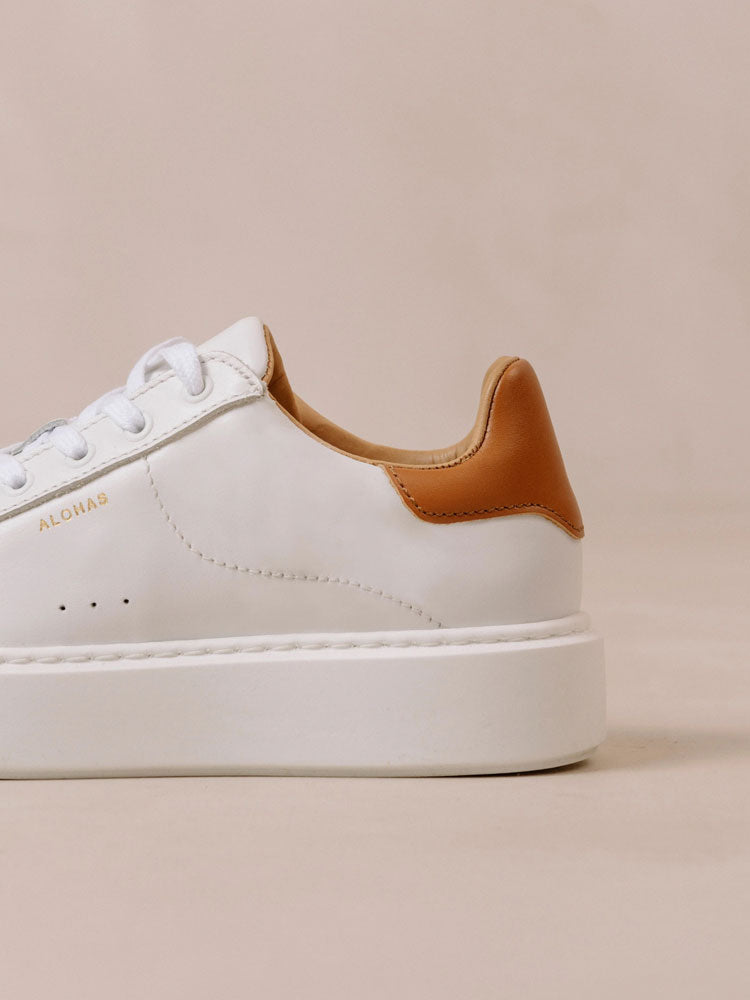Alohas TB65 Trainers Bright White and Tan